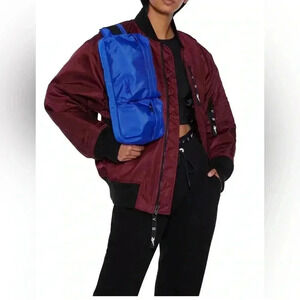 NNT Victoria Beckham x Reebok blue athletic yoga casual adjustable  waist bag OS